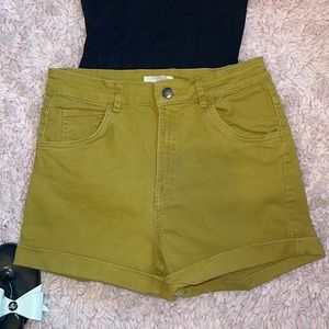 H&M High waisted stretchy shorts
